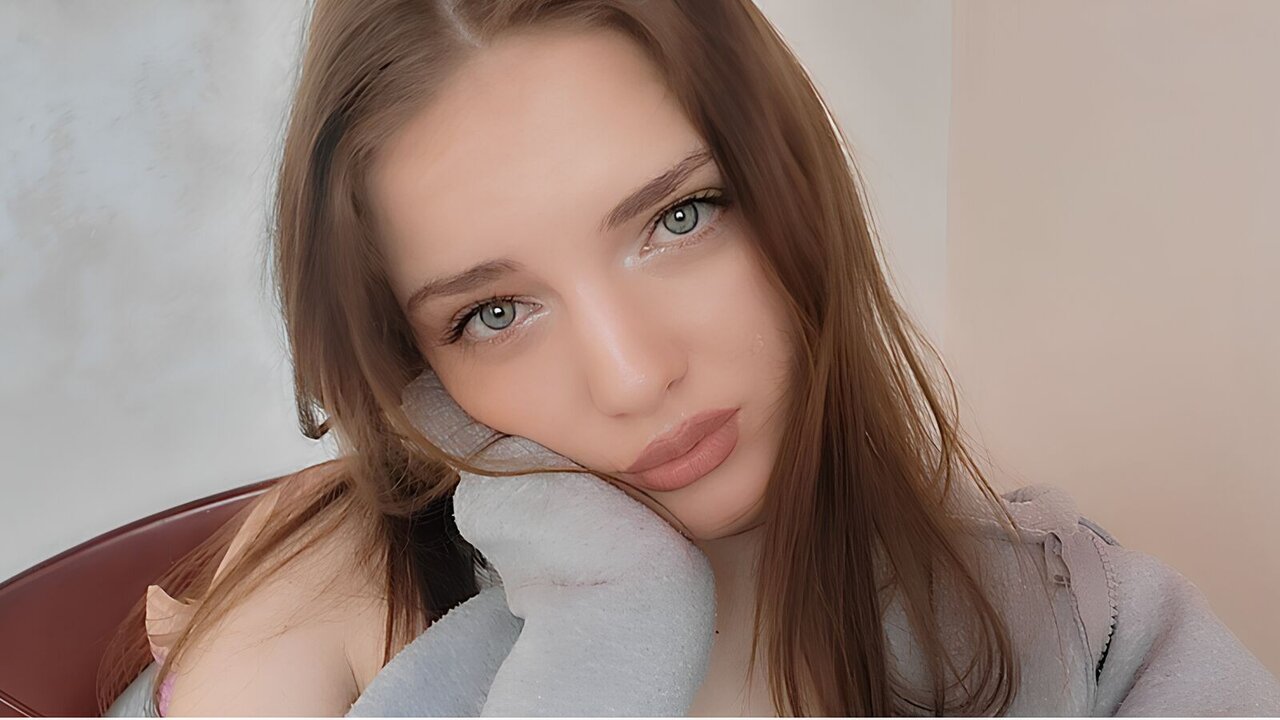 AngieRina's Sex ChatRoom