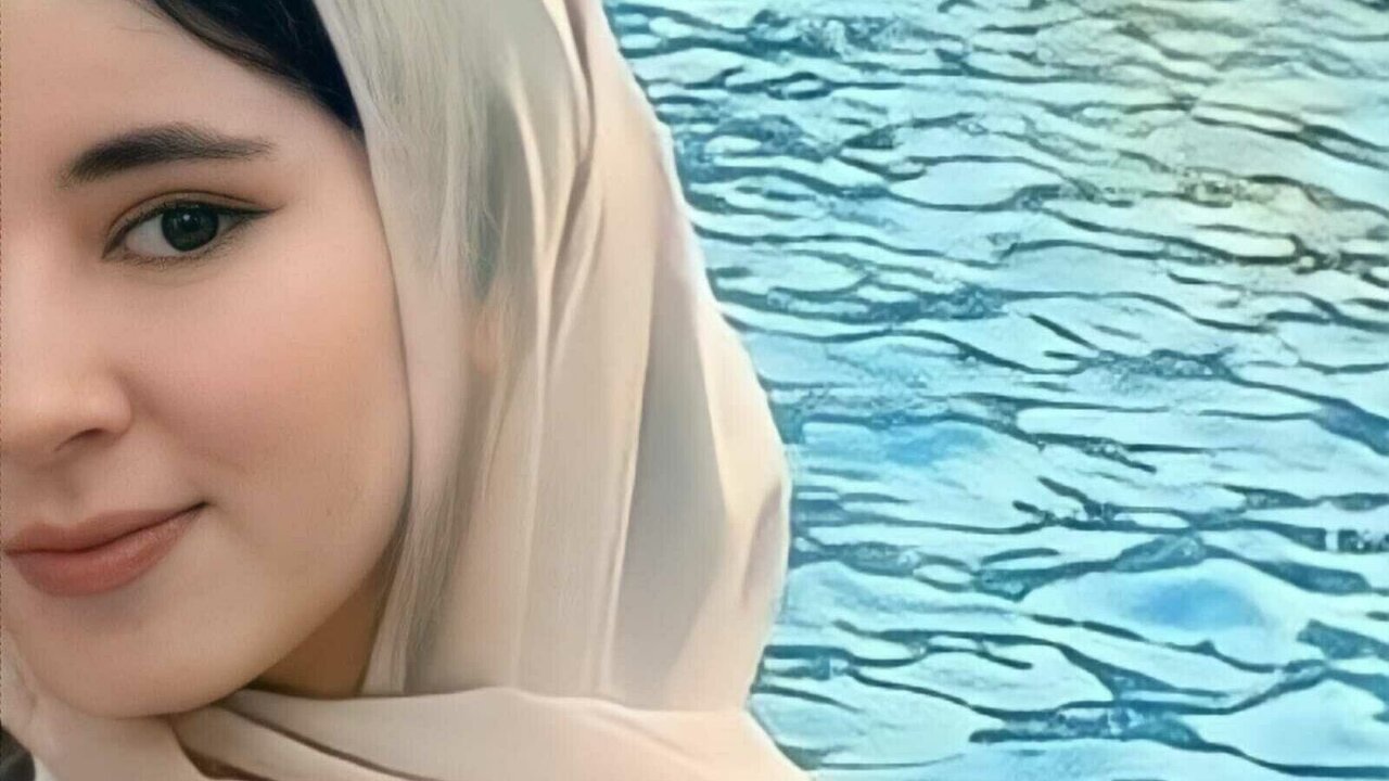 ArabicAlison's Sex ChatRoom