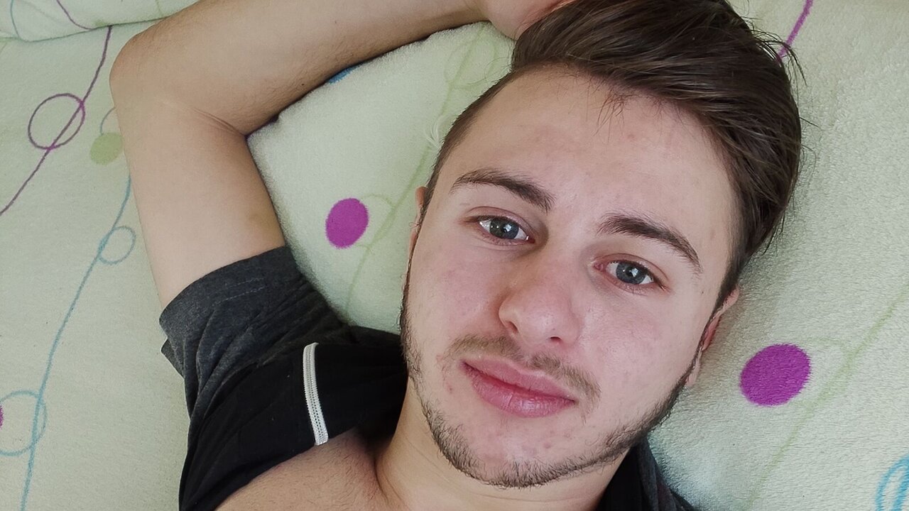 ArchieCastilio's Sex ChatRoom