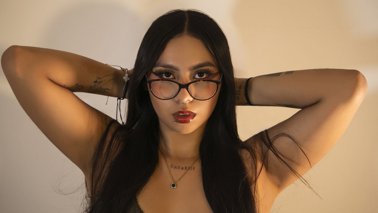 ChloeRiveiro's Sex ChatRoom