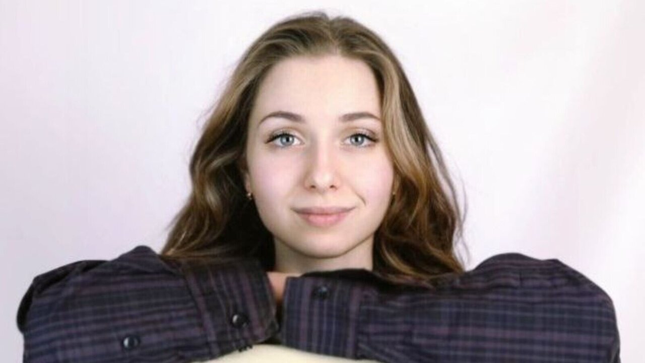 CoraKuwana's Sex ChatRoom