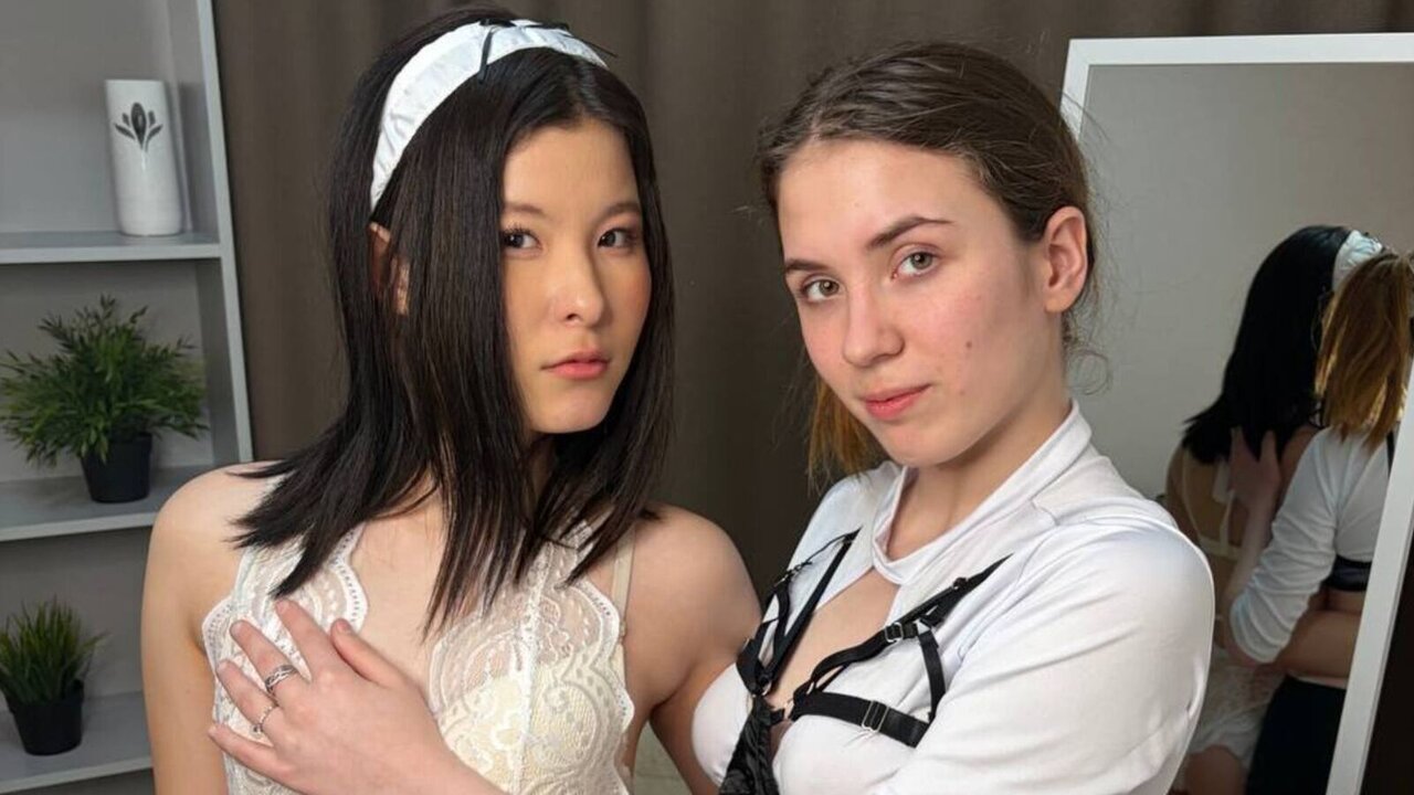 CorneliaAndDomin's Sex ChatRoom