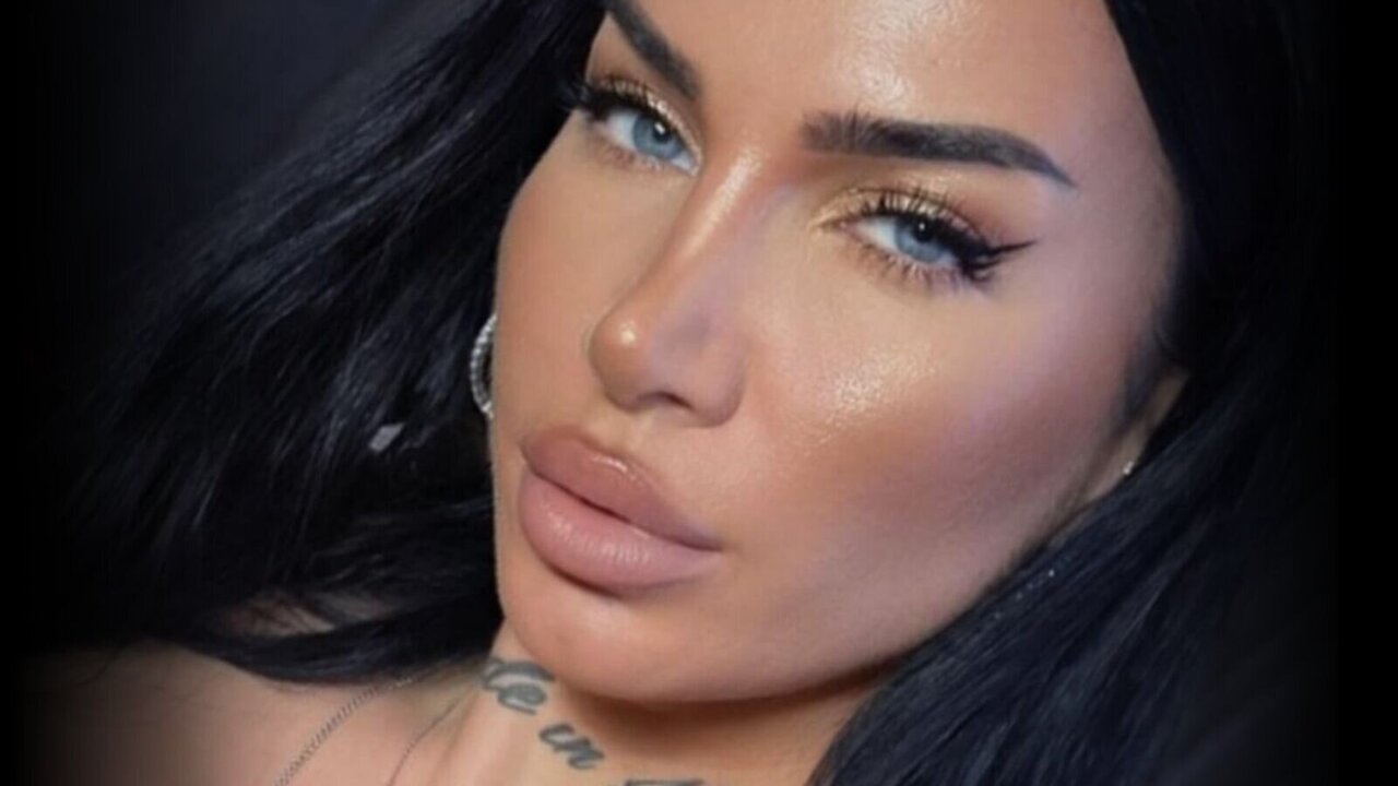 ElektraDaemon's Sex ChatRoom