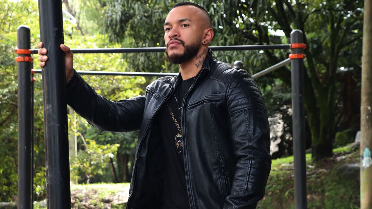 EmanuelSpencer's Sex ChatRoom