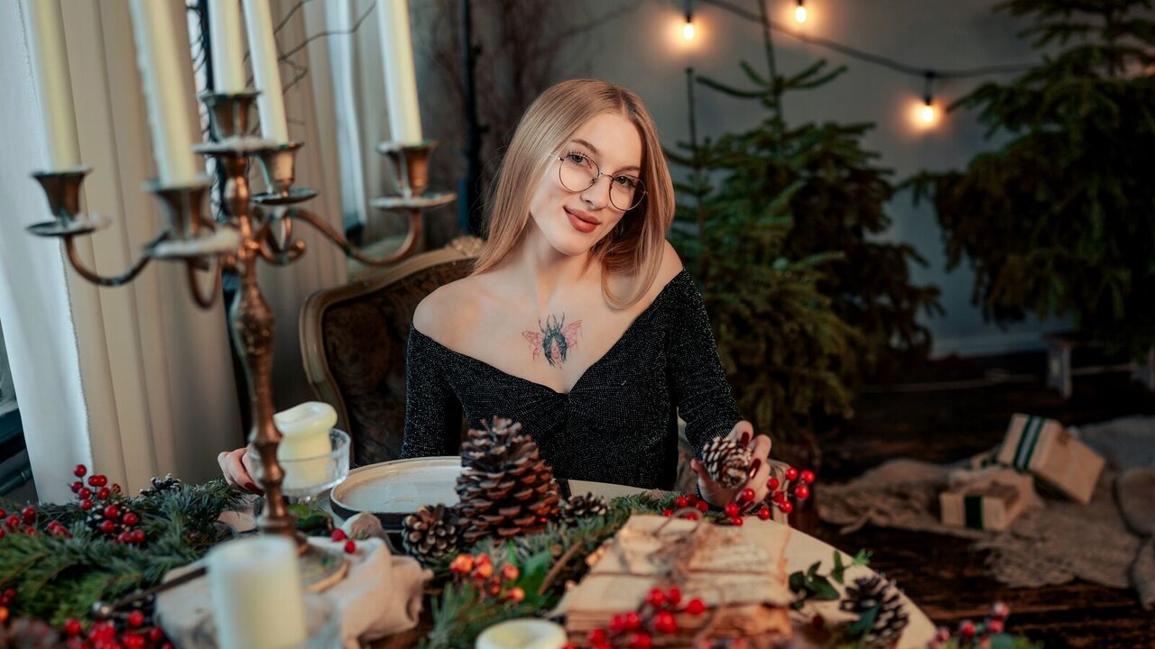 EvaEvis's Sex ChatRoom