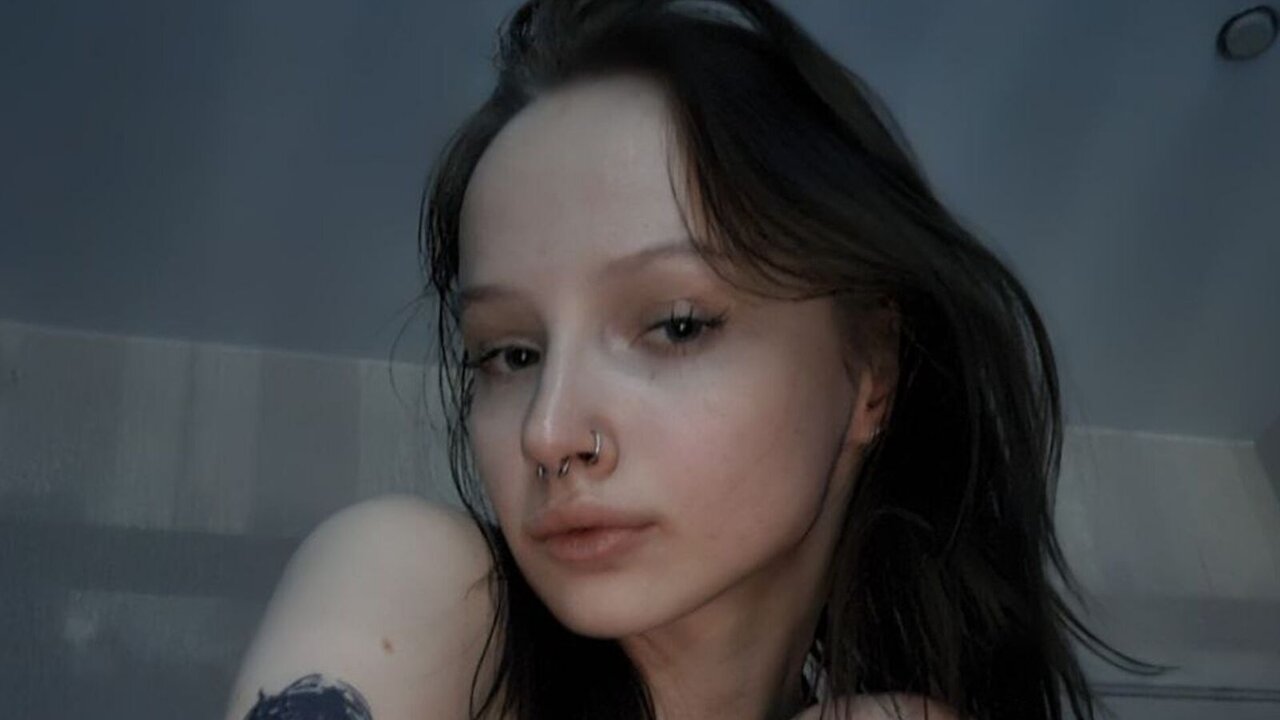 GloriaMorgani's Sex ChatRoom