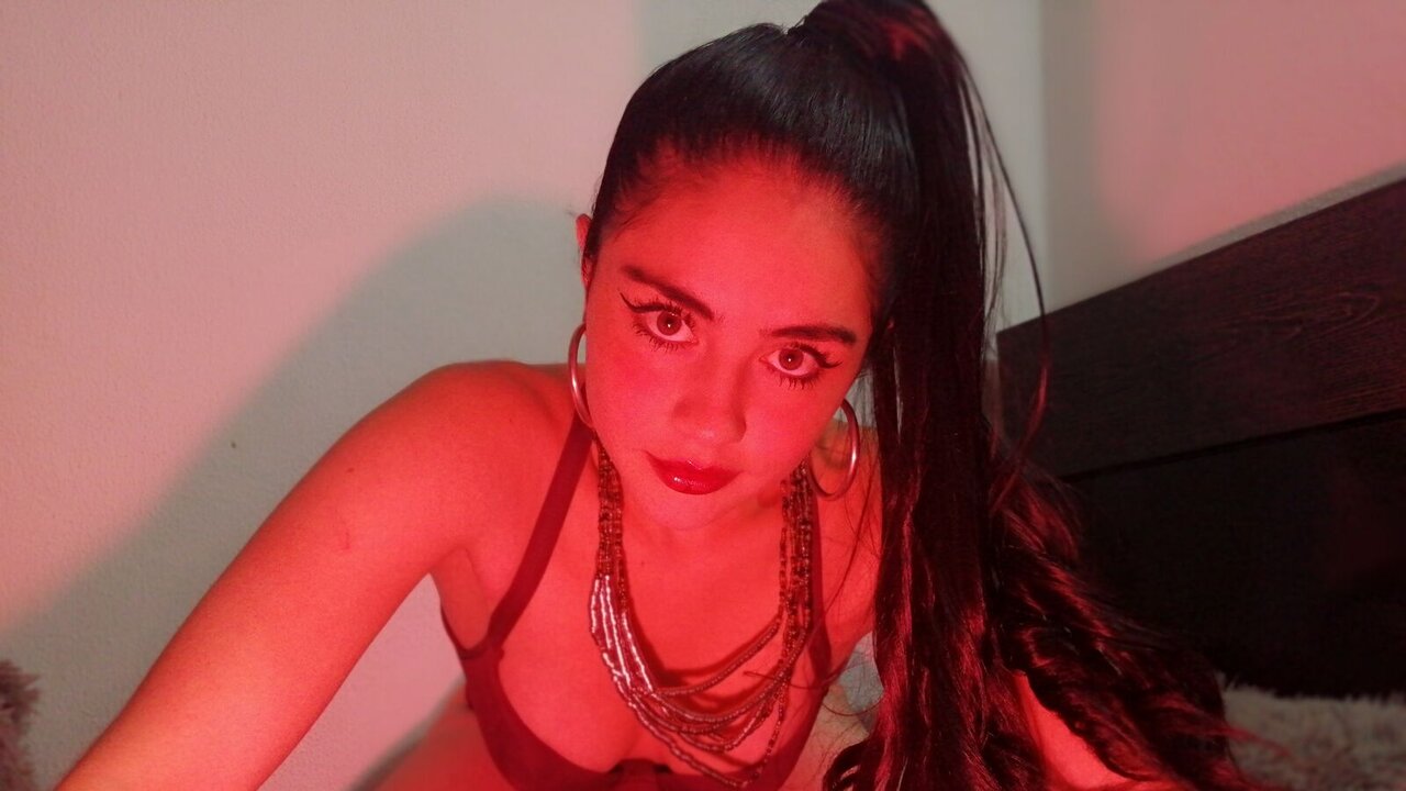 KatSky's Sex ChatRoom