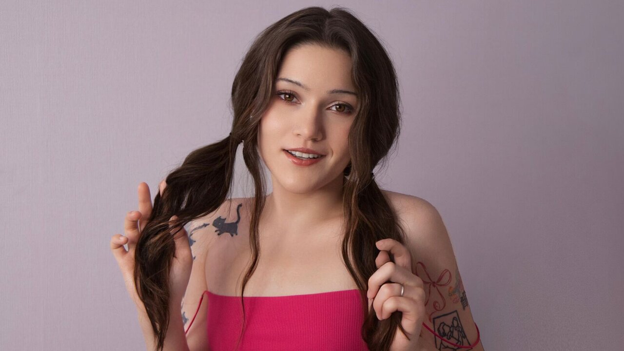 KatherineQuill's Sex ChatRoom