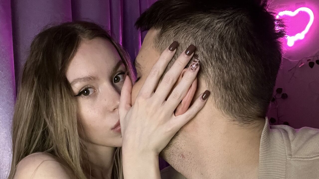 KatieandMark's Sex ChatRoom