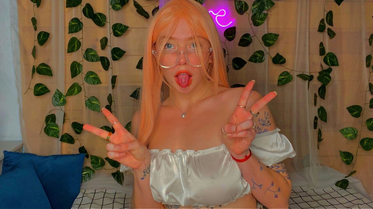 LollaHervier's Sex ChatRoom