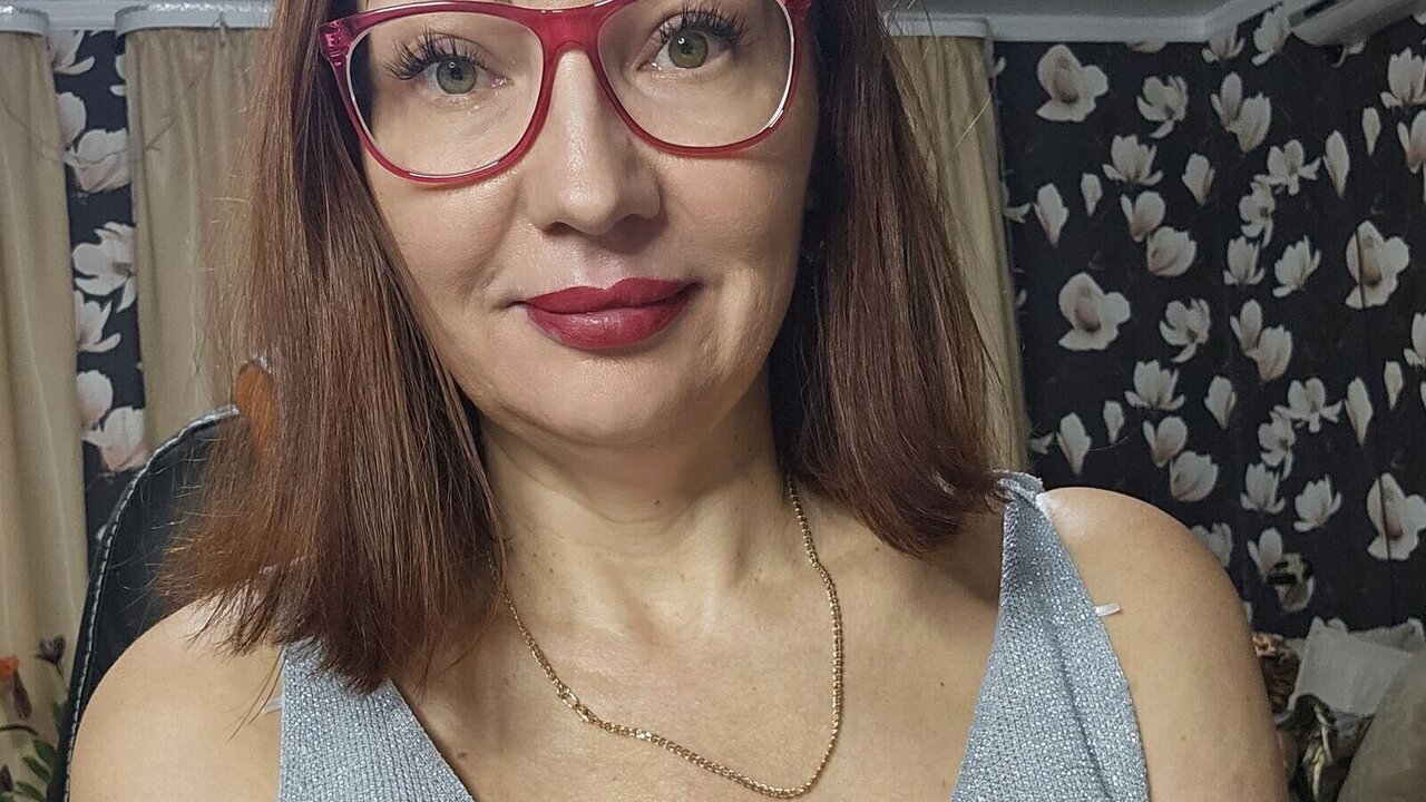 LybavaGold's Sex ChatRoom