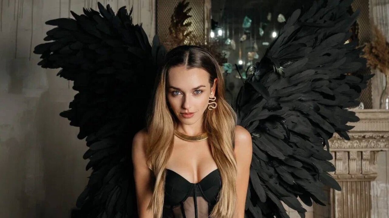 MeganWebel's Sex ChatRoom