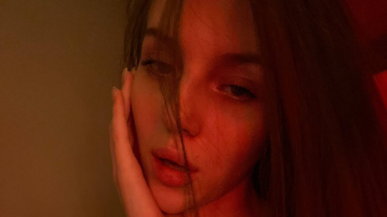 MillieBurnworth's Sex ChatRoom