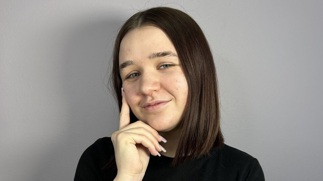 MinaCunliffe's Sex ChatRoom