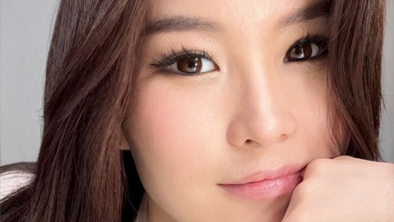 NaomiAyanami's Sex ChatRoom