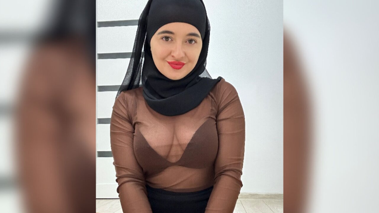 NaseeraQuinns's Sex ChatRoom