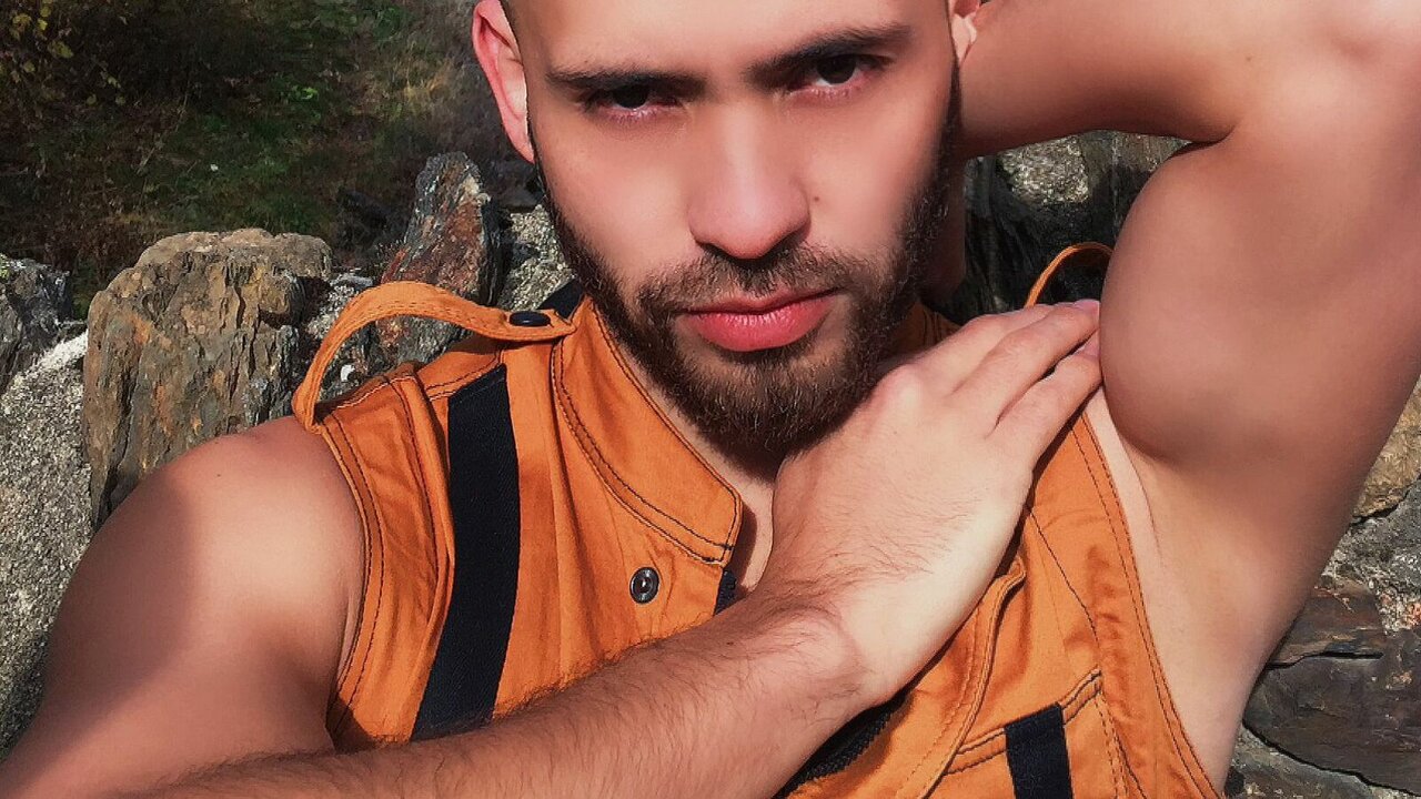 NoahMorton's Sex ChatRoom