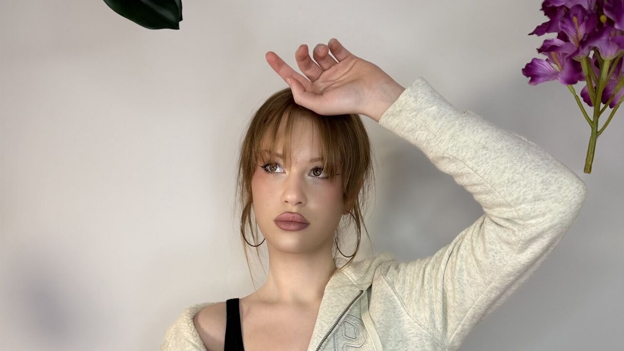 RegineMcever's Sex ChatRoom