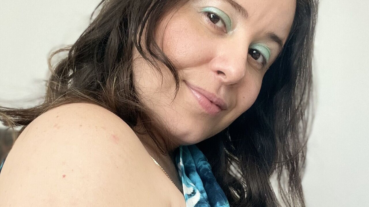 SajaraBowen's Sex ChatRoom