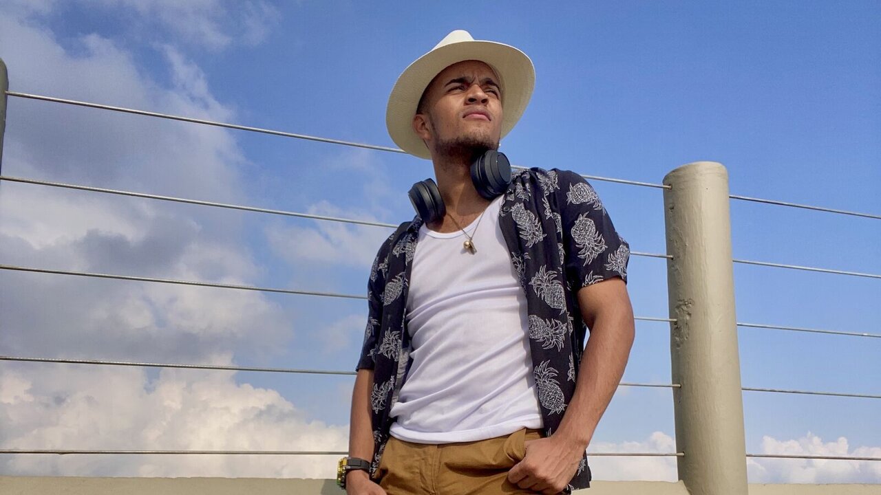 SantiagoAguiar's Sex ChatRoom