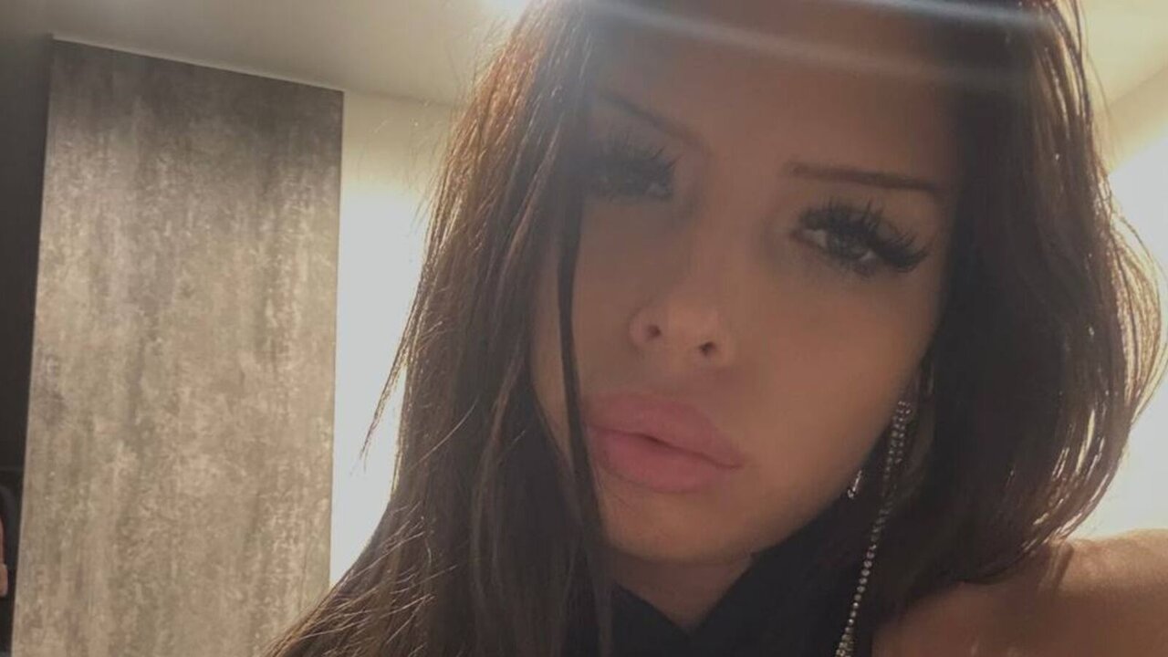 SueSpeilman's Sex ChatRoom