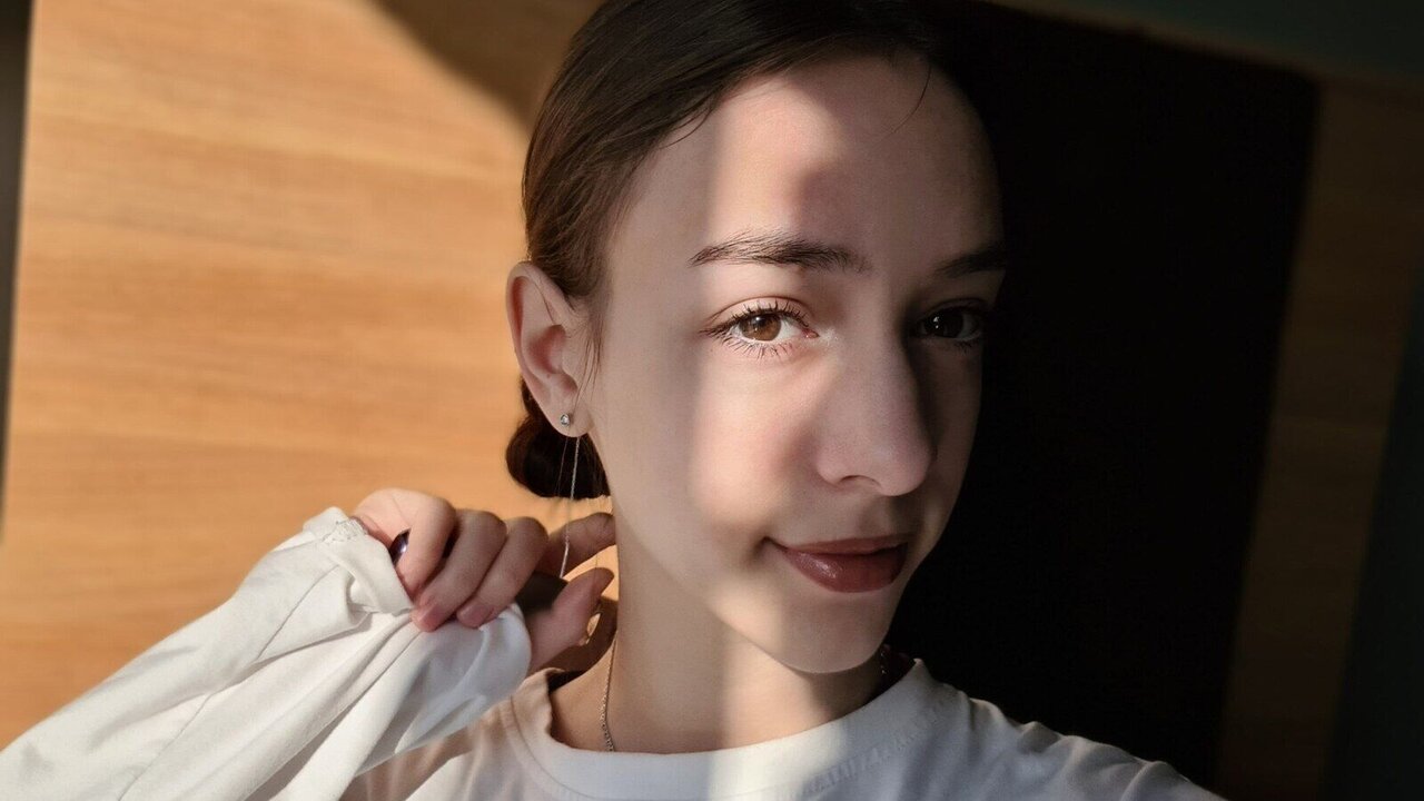 ValdaBecher's Sex ChatRoom