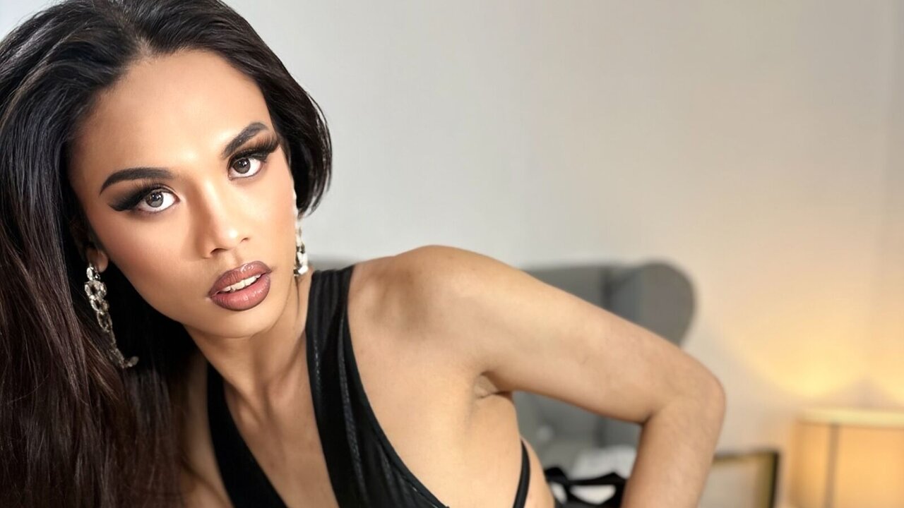 YssaHendriks's Sex ChatRoom